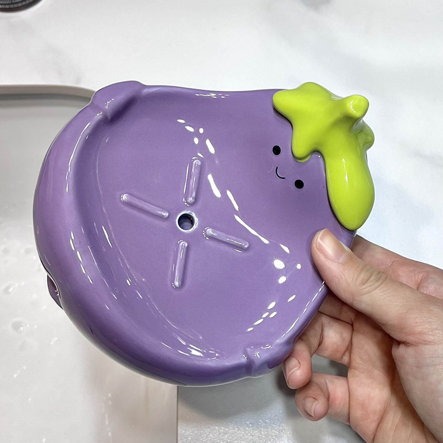 Draining Ceramic Storage Eggplant Soap Dish